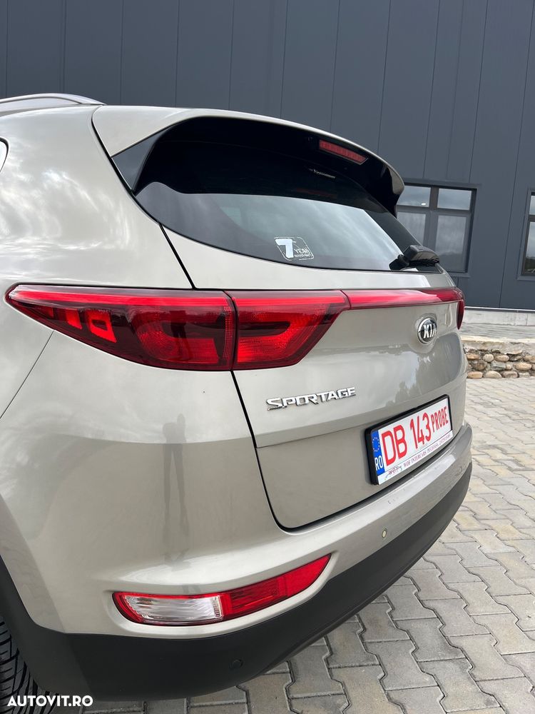 Kia Sportage 1.7 CRDI 2WD Vision - 22