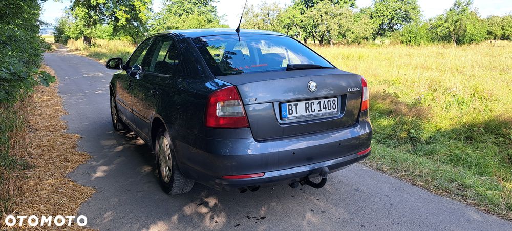 Skoda Octavia 1.4 TSI Ambiente - 4