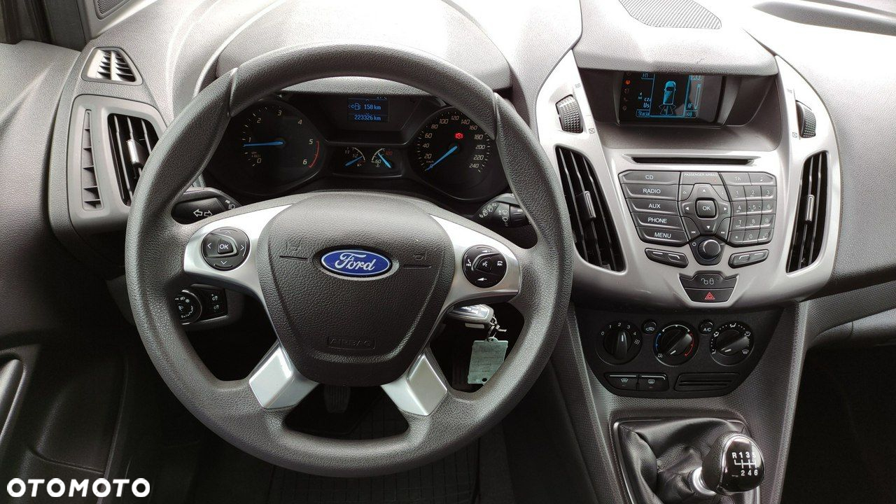 Ford Tourneo Connect - 27