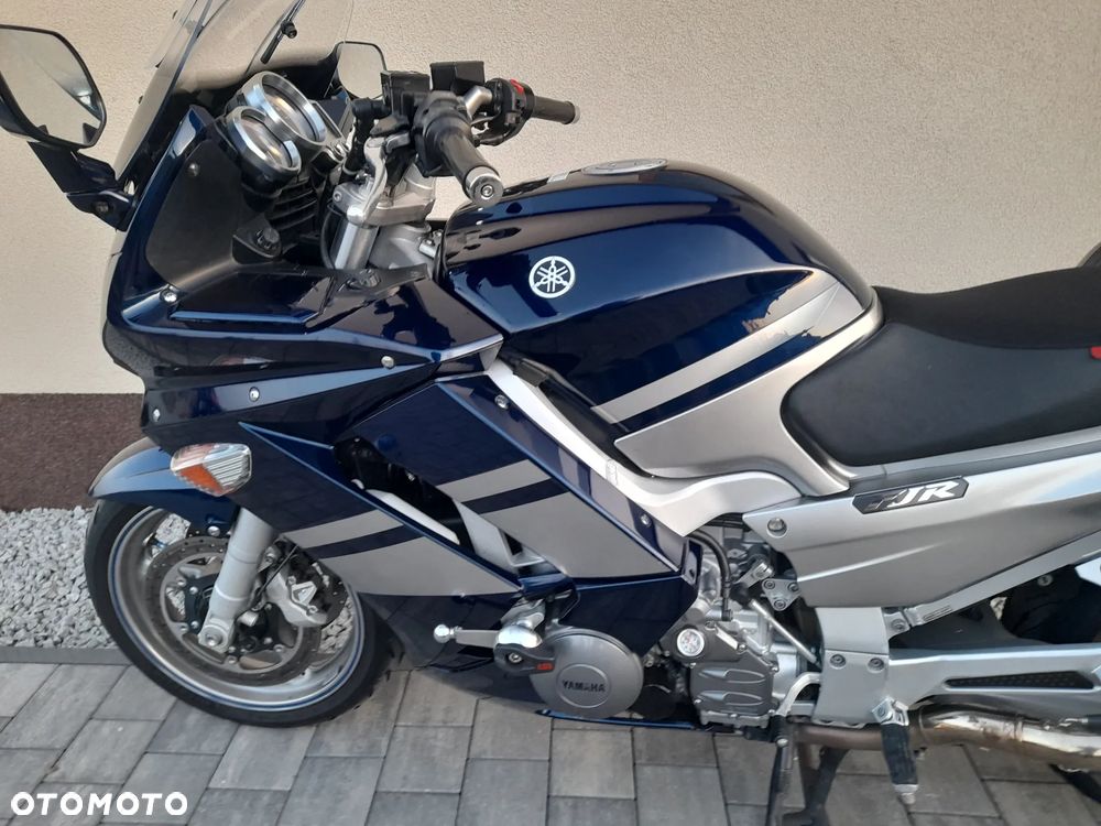Yamaha FJR - 36