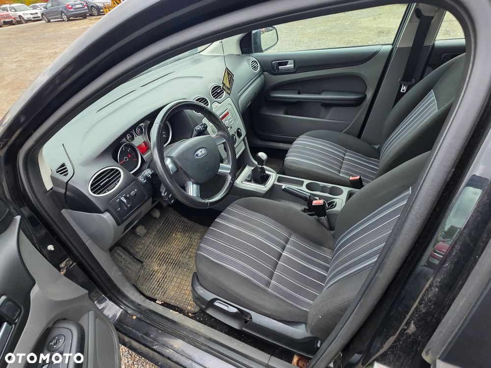 Ford Focus - 7