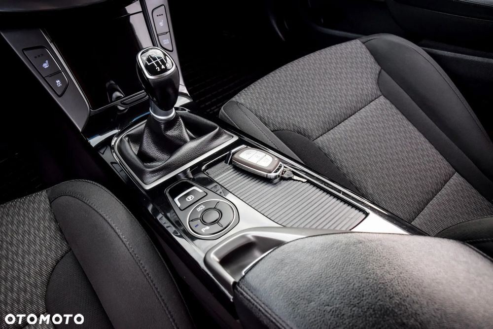 Hyundai i40 2.0 GDI Style - 28