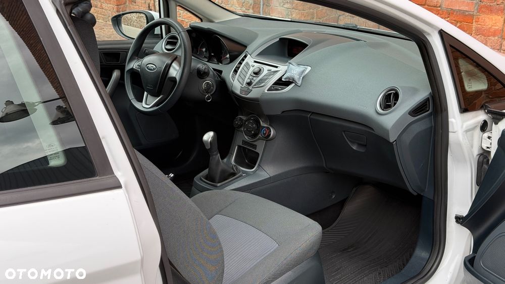 Ford Fiesta 1.25 Trend EU5 - 15
