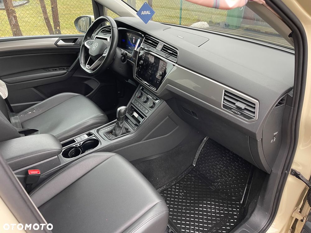 Volkswagen Touran 2.0 TDI SCR DSG Move - 8