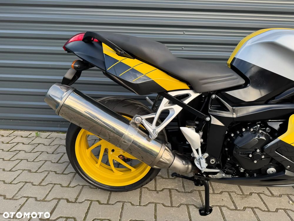 BMW K - 19