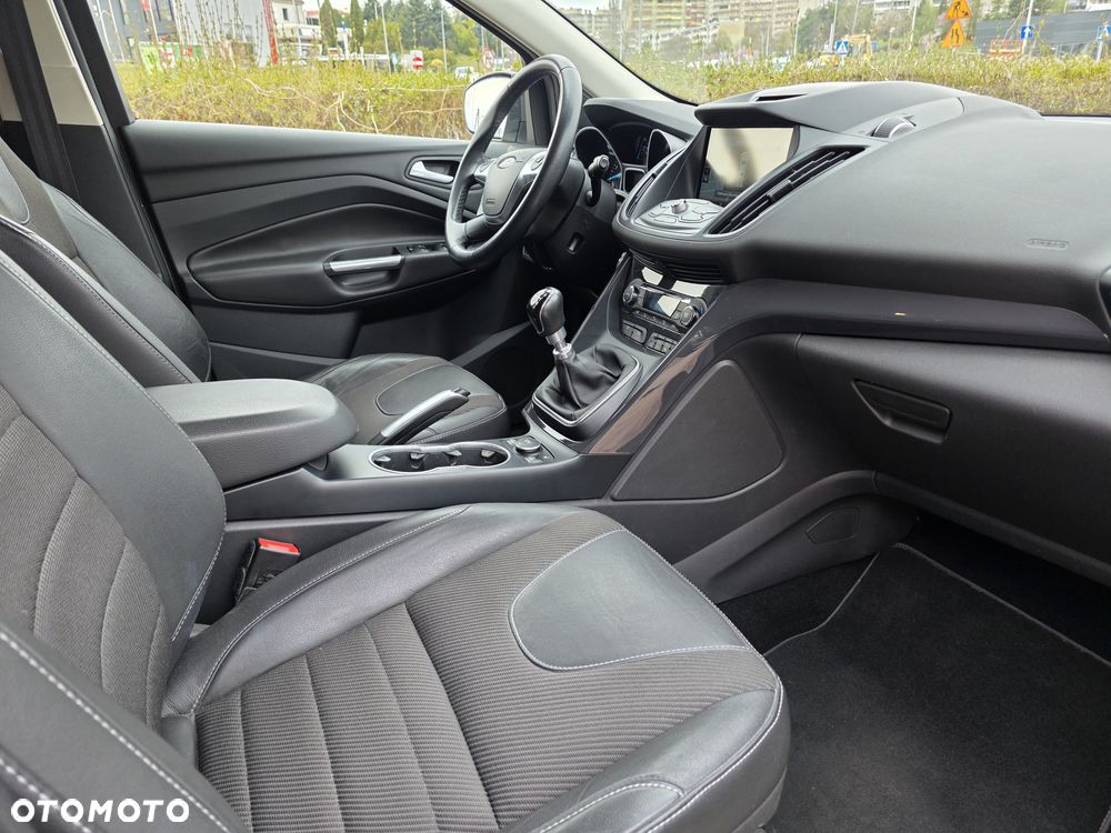 Ford Kuga 1.5 EcoBoost FWD Titanium ASS MMT6 - 26