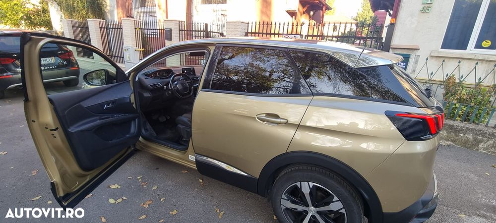 Peugeot 3008 1.6 BlueHDI S&S EAT6 Allure - 14
