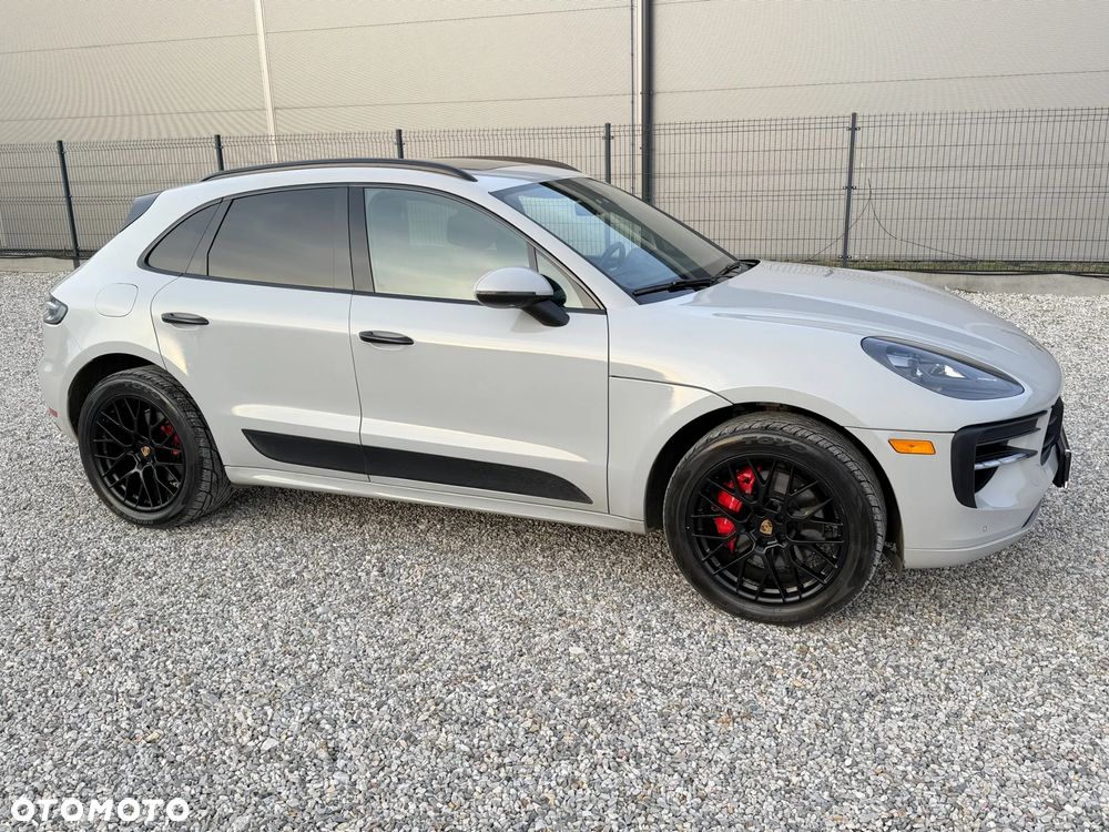 Porsche Macan GTS - 2