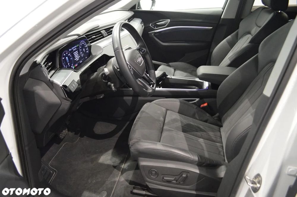 Audi e-tron 55 Quattro S line - 6