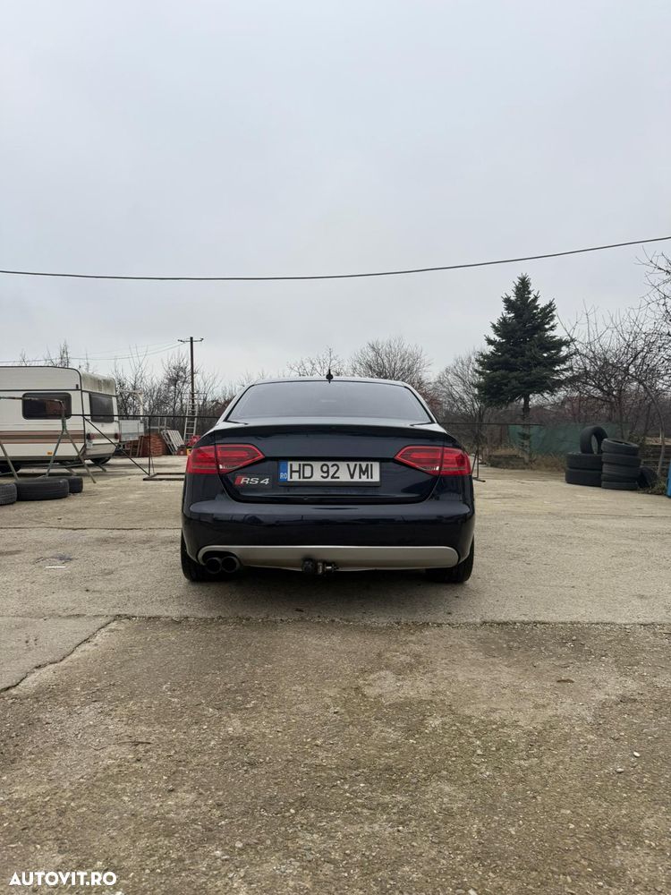 Audi A4 2.0 TDI DPF Ambiente - 6