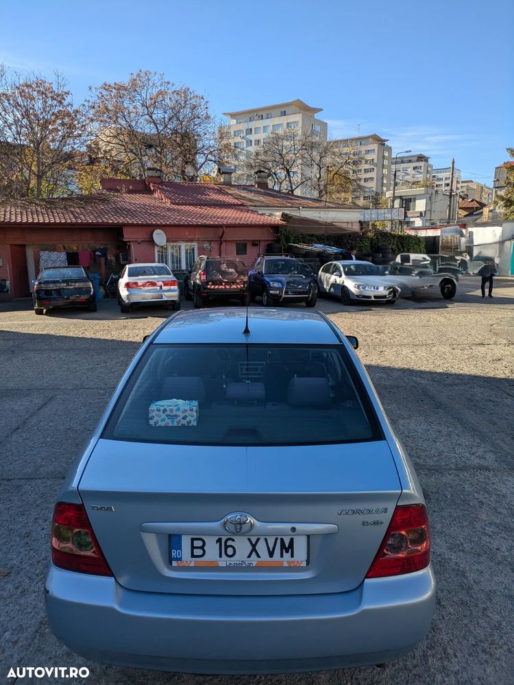 Toyota Corolla - 6