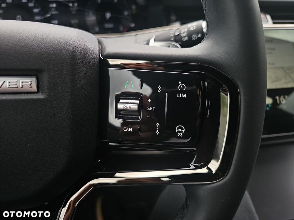 Land Rover Range Rover Evoque - 24