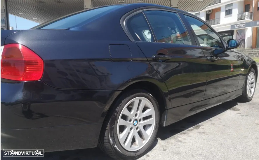 BMW 318 d - 8