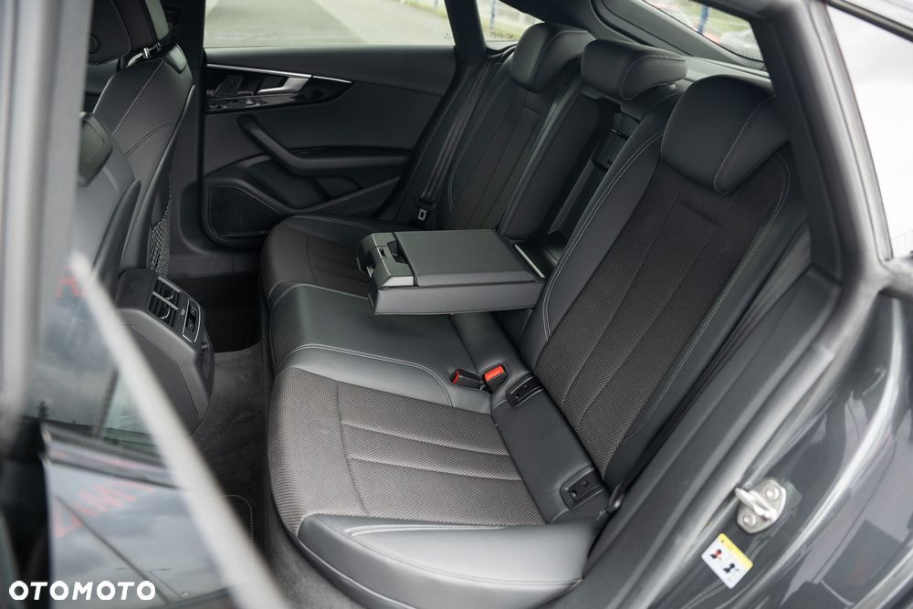 Audi A5 Sportback 40 TFSI quattro S tronic edition one - 35