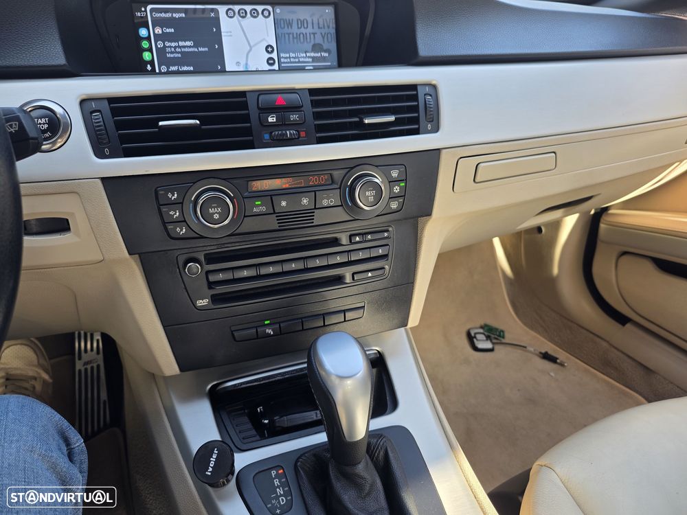 BMW 320 i Cabrio Auto - 8