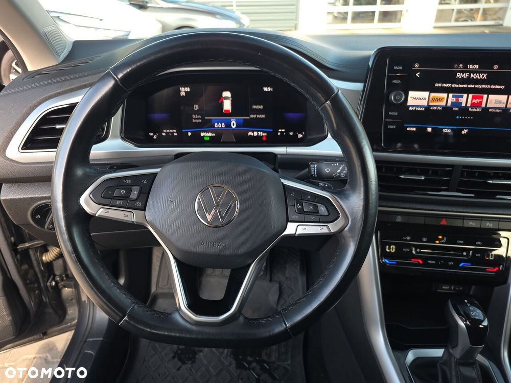 Volkswagen T-Roc - 16