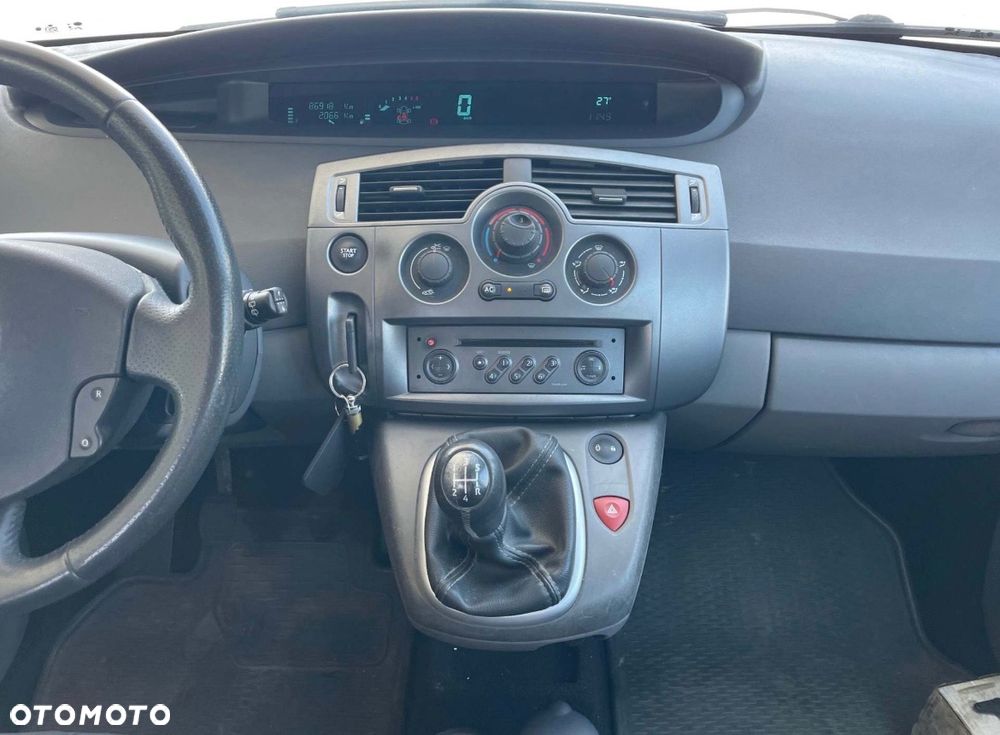 Renault Scenic 1.5 dCi Dynamique - 13