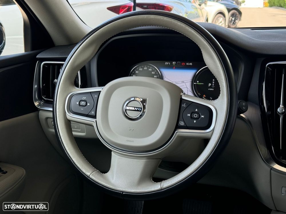 Volvo V60 2.0 T6 AWD TE Inscription Expression - 27