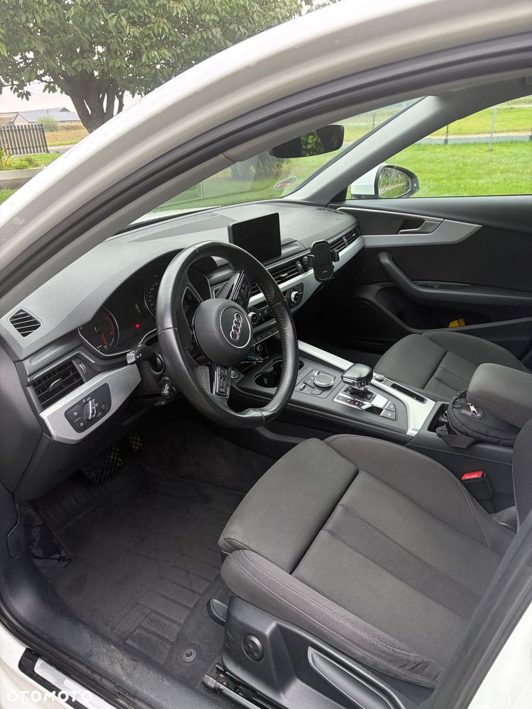 Audi A4 Avant - 5