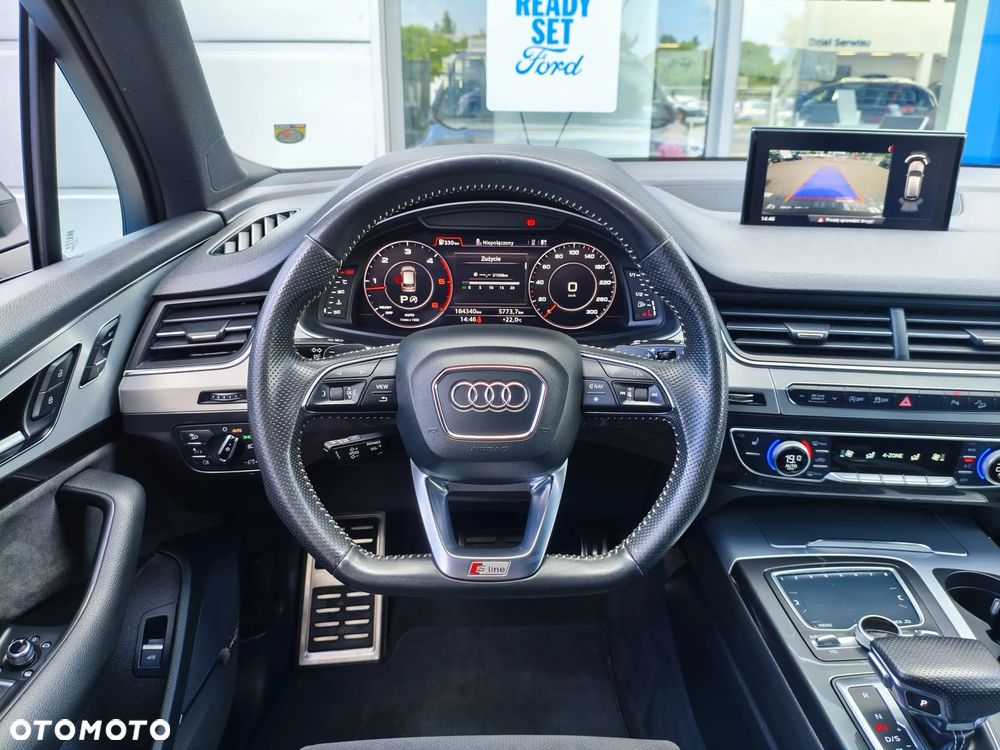 Audi Q7 - 8