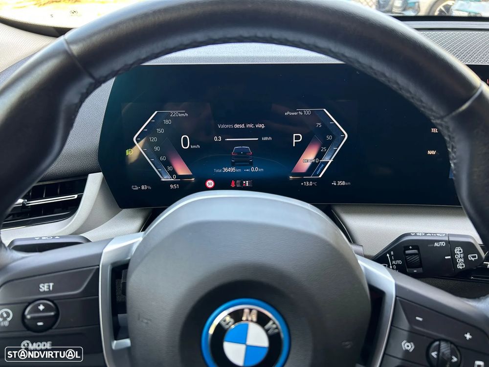 BMW iX1 xDrive30 - 14