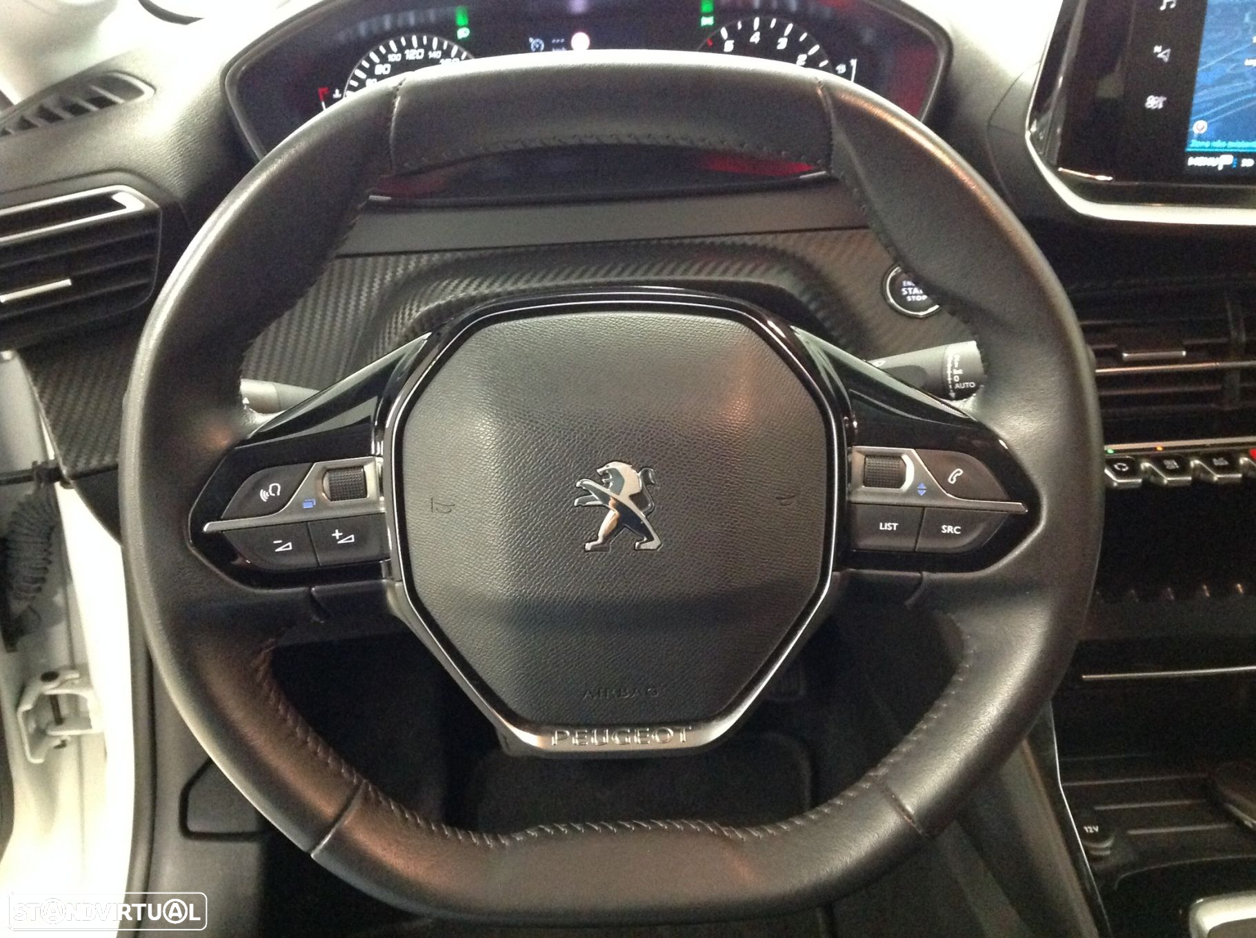 Peugeot 208 1.2 PureTech Allure - 30