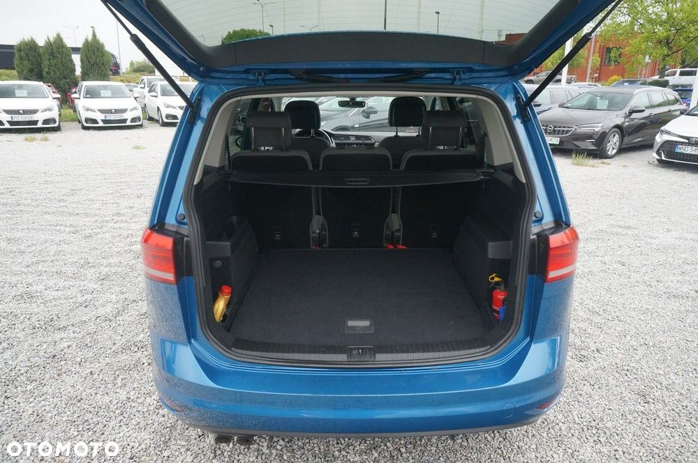Volkswagen Touran 2.0 TDI BMT Comfortline DSG - 32