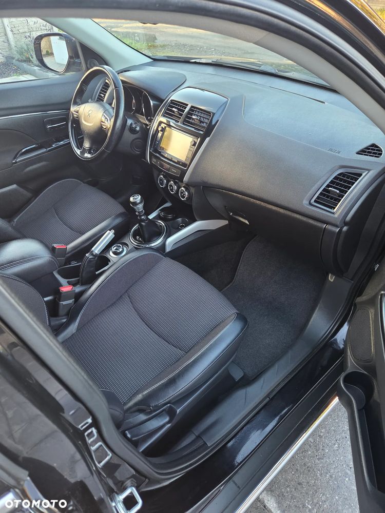 Peugeot 4008 - 28