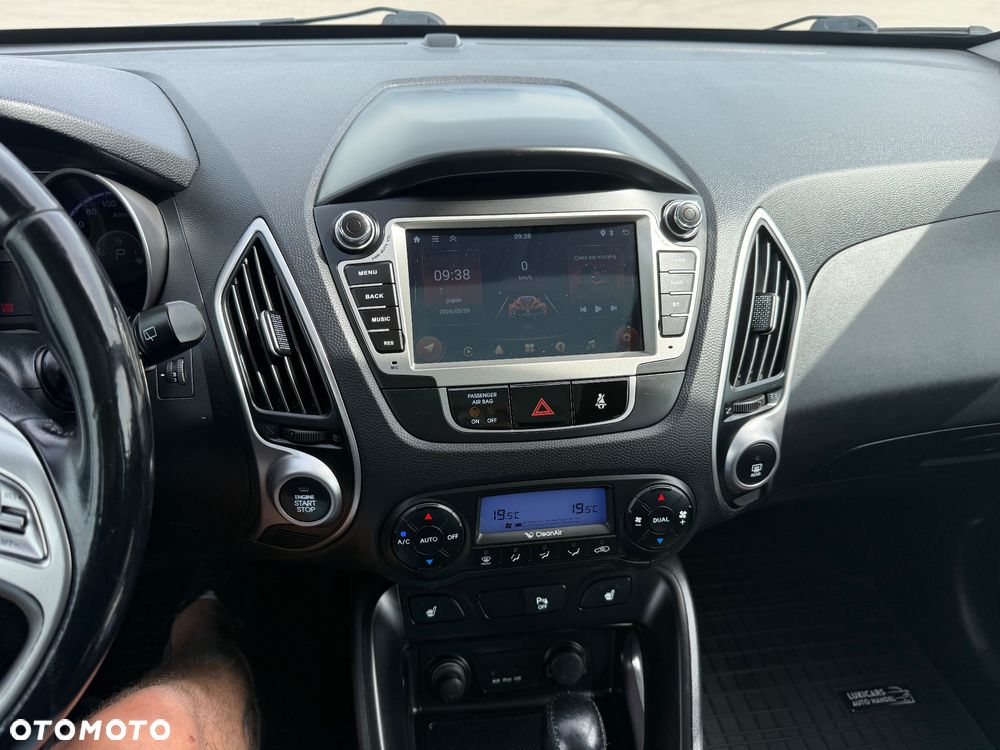 Hyundai ix35 2.0 4WD Automatik Premium - 26