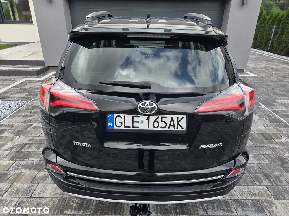 Toyota RAV4 2.0 D-4D Premium 4x2 - 9