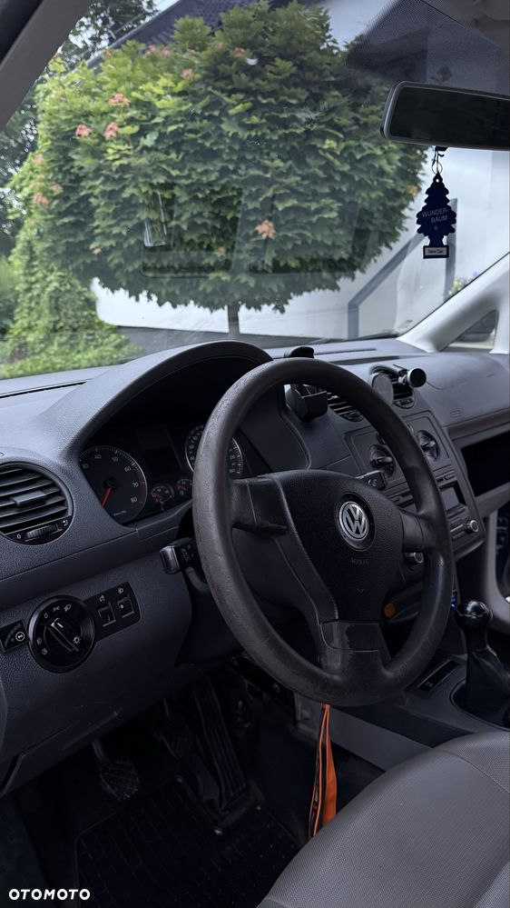 Volkswagen Caddy - 3