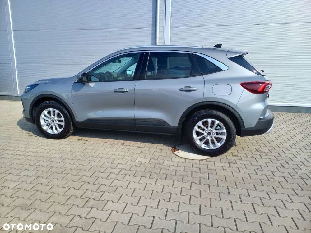 Ford Kuga - 5