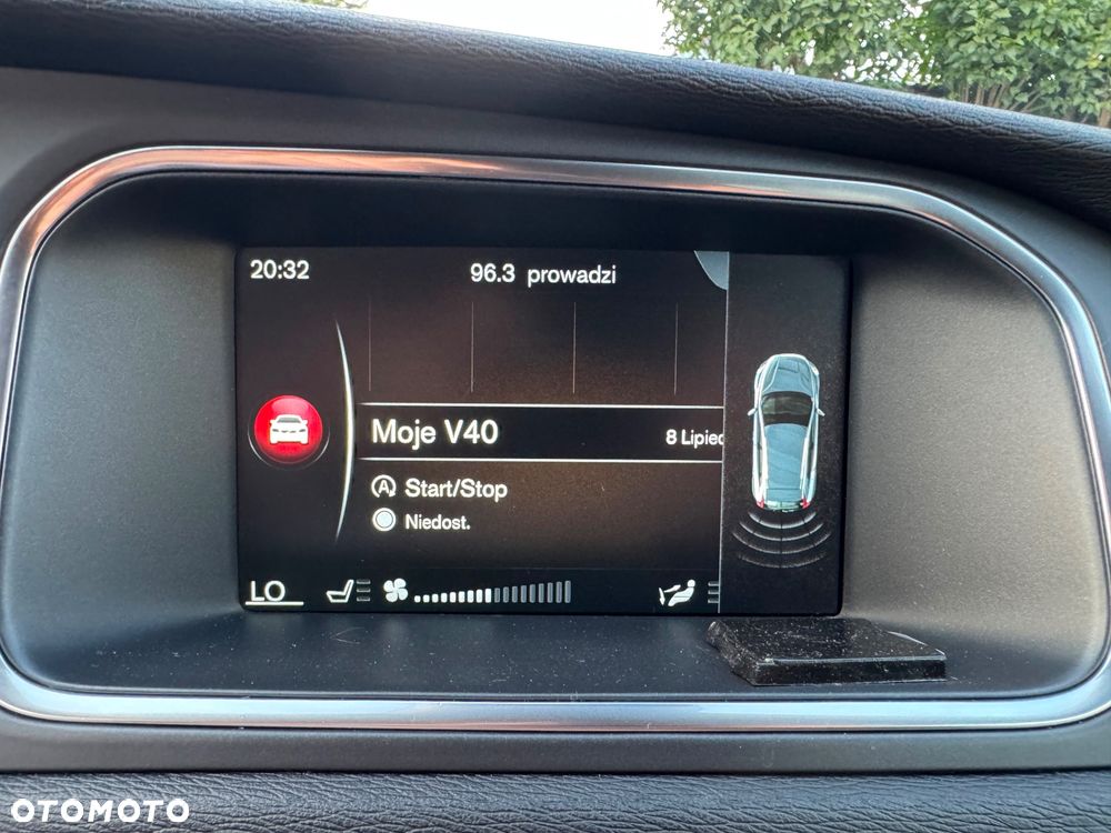 Volvo V40 Cross Country D2 Geartronic Summum - 24