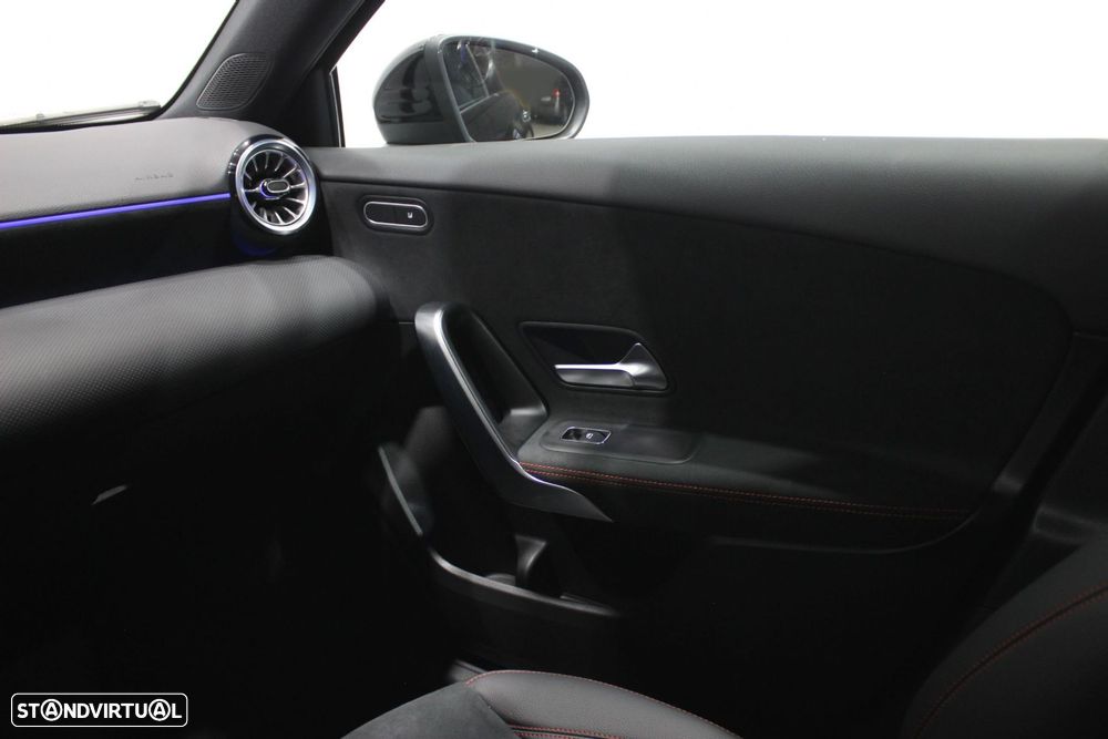 Mercedes-Benz A 180 d AMG Line Aut. - 36
