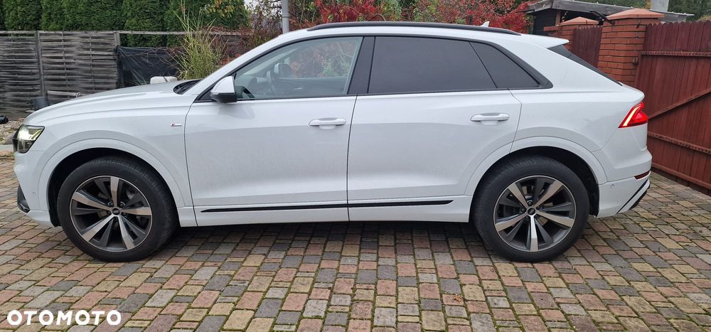 Audi Q8 SUV TFSI quattro 250 kW tiptronic S line business - 11