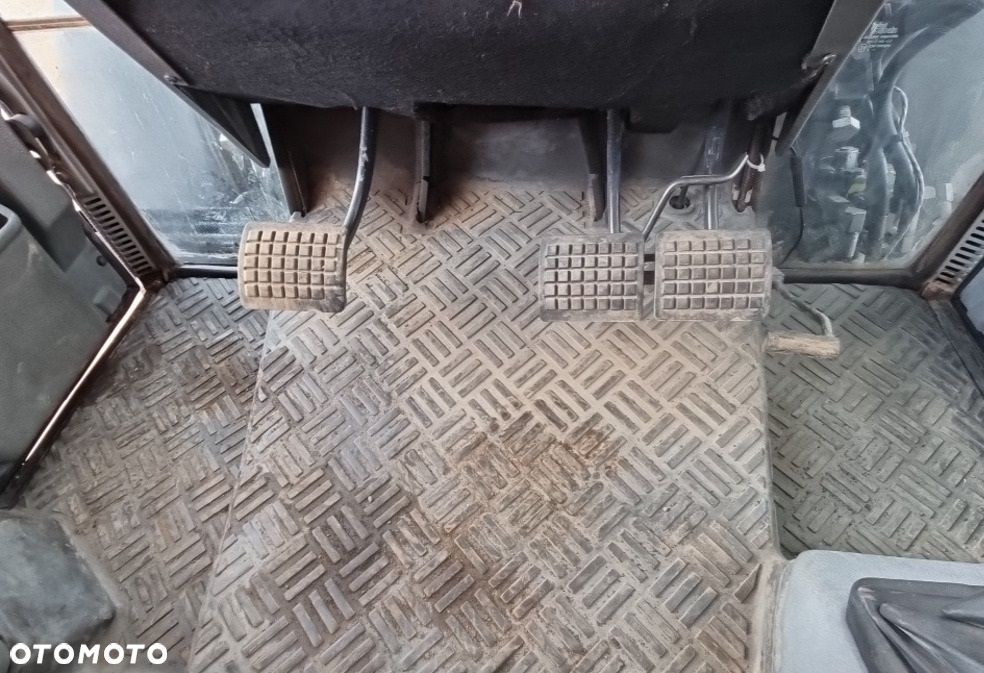 Massey Ferguson MF3075 , CIĄGNIK ROLNICZY / + TUR / ROKU 1996 - 20