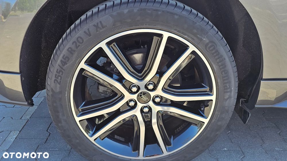 Ford Edge 2.0 EcoBlue Twin-Turbo 4WD ST-Line - 17