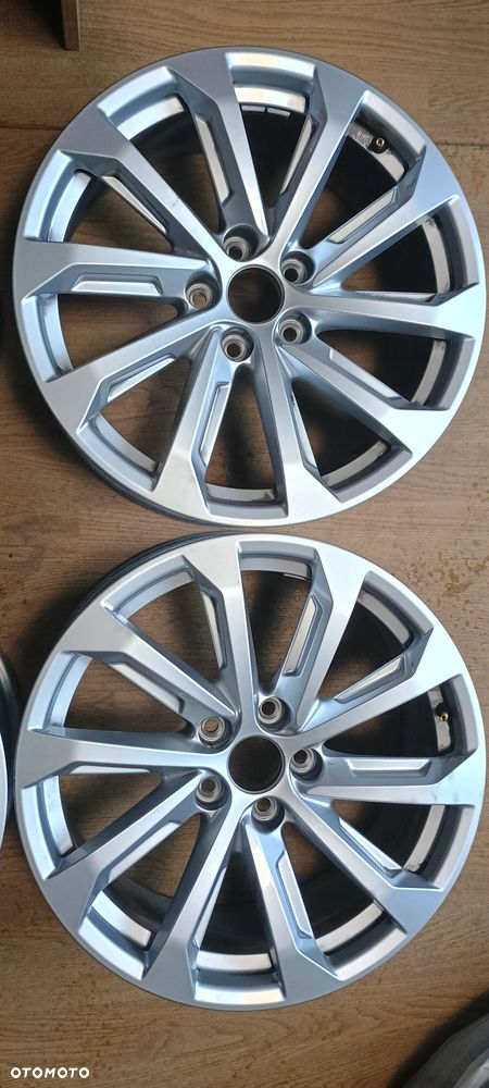 Felgi Aluminiowe AUDI Q5 - 2