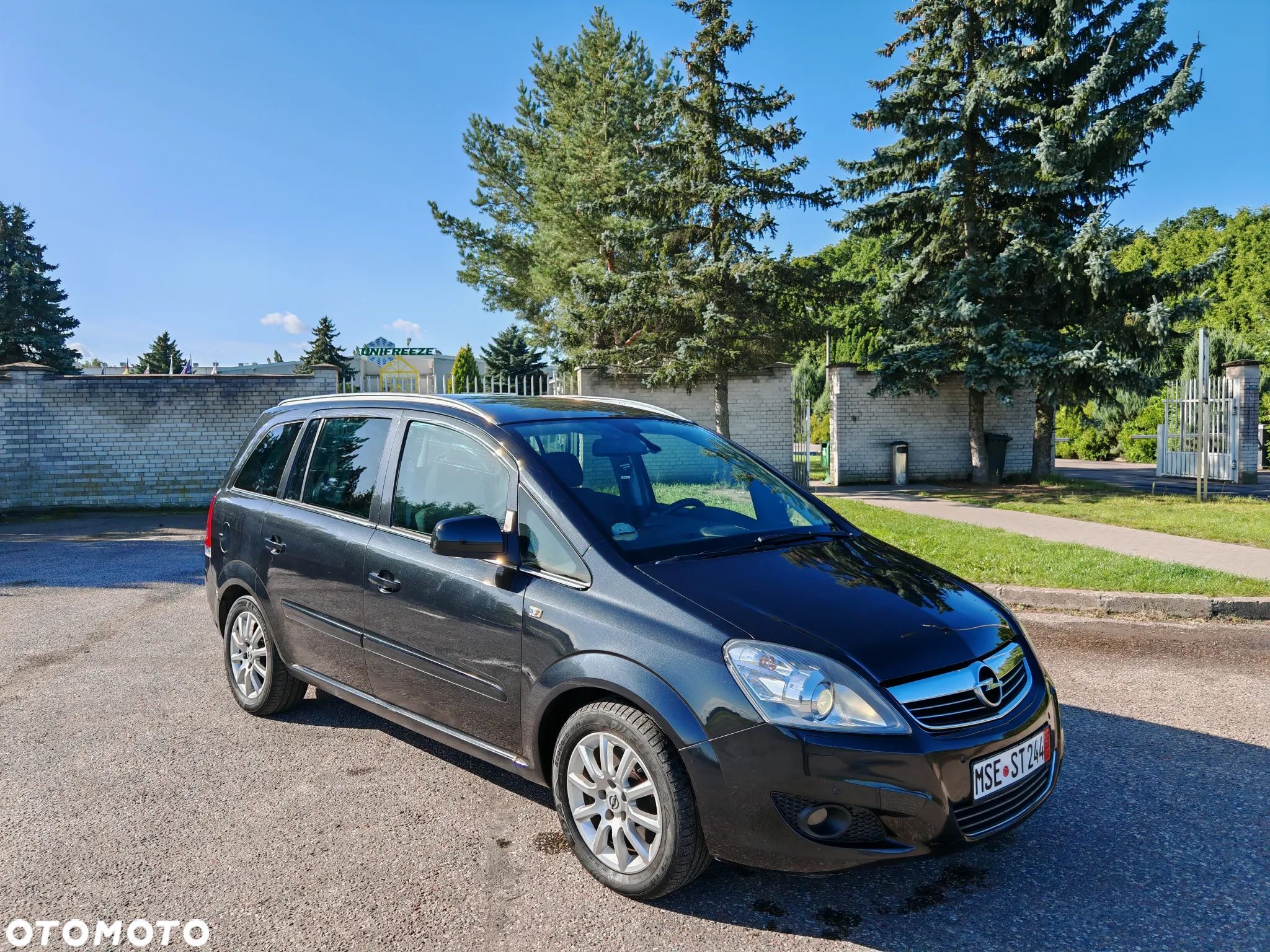 Opel Zafira - 1