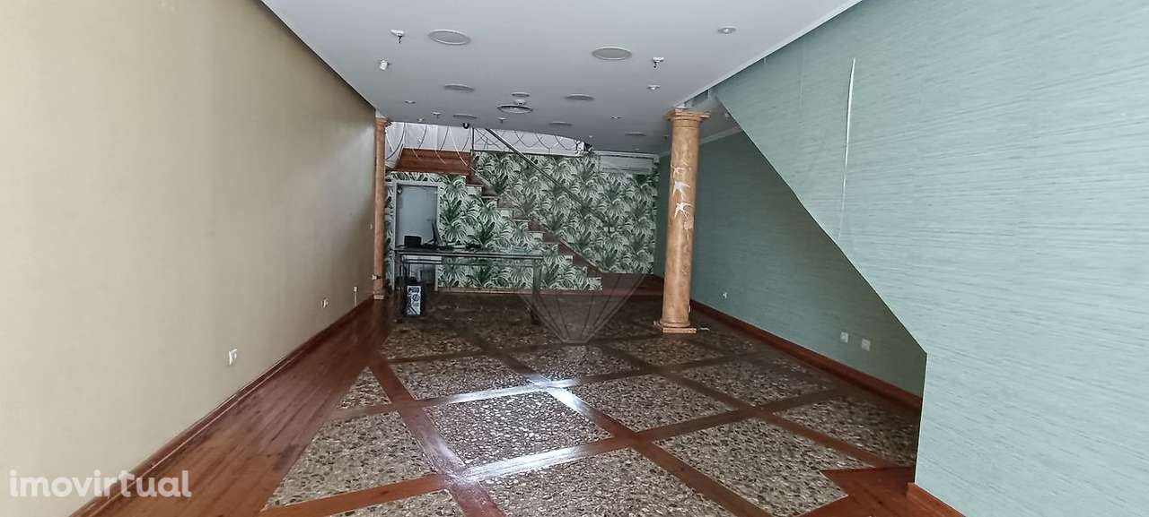 Loja  para arrendamento - Grande imagem: 2/9