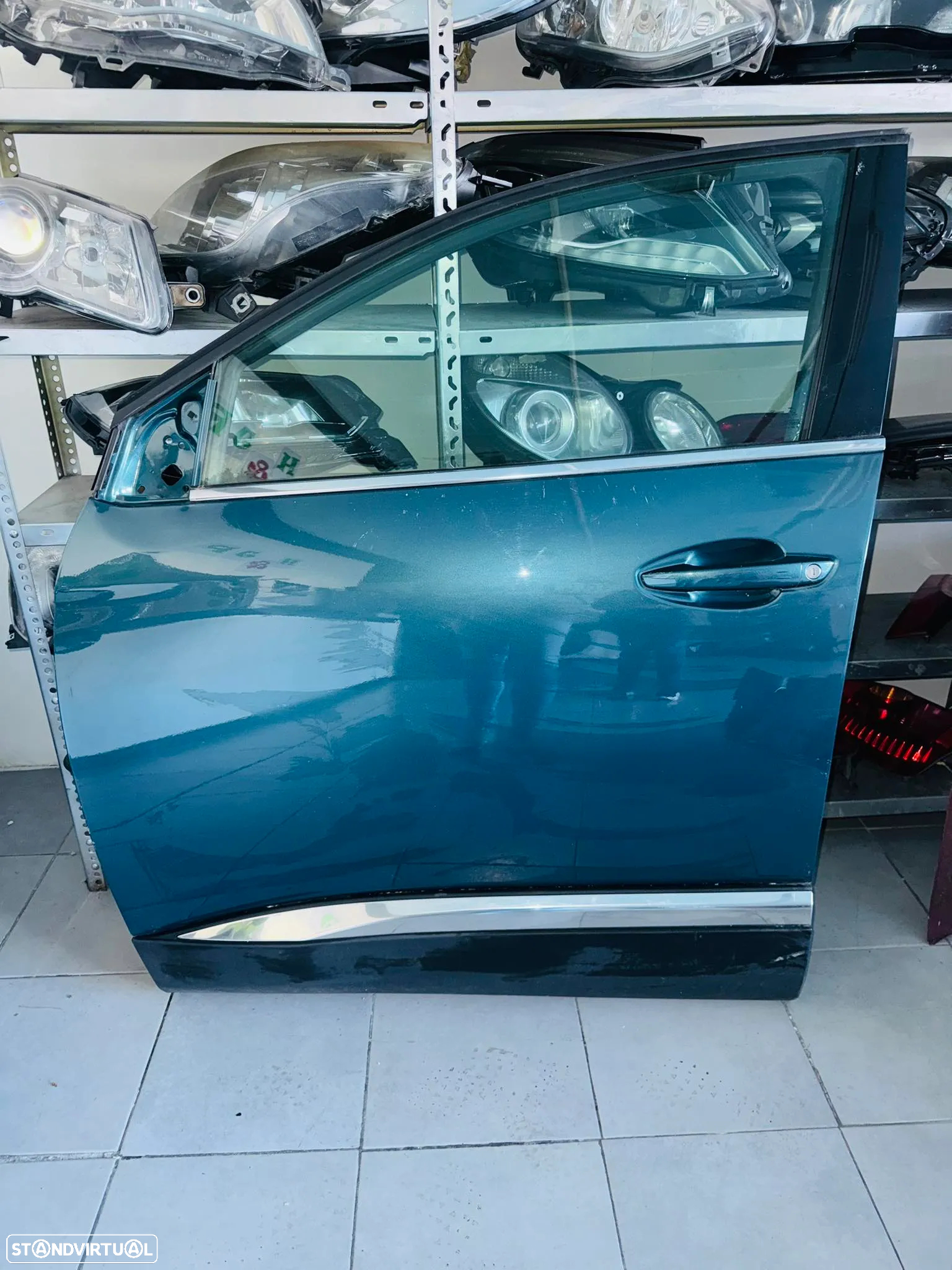 Porta Frente Esquerda Peugeot 5008 / Peugeot 3008 - 2016 / 2025 - 4