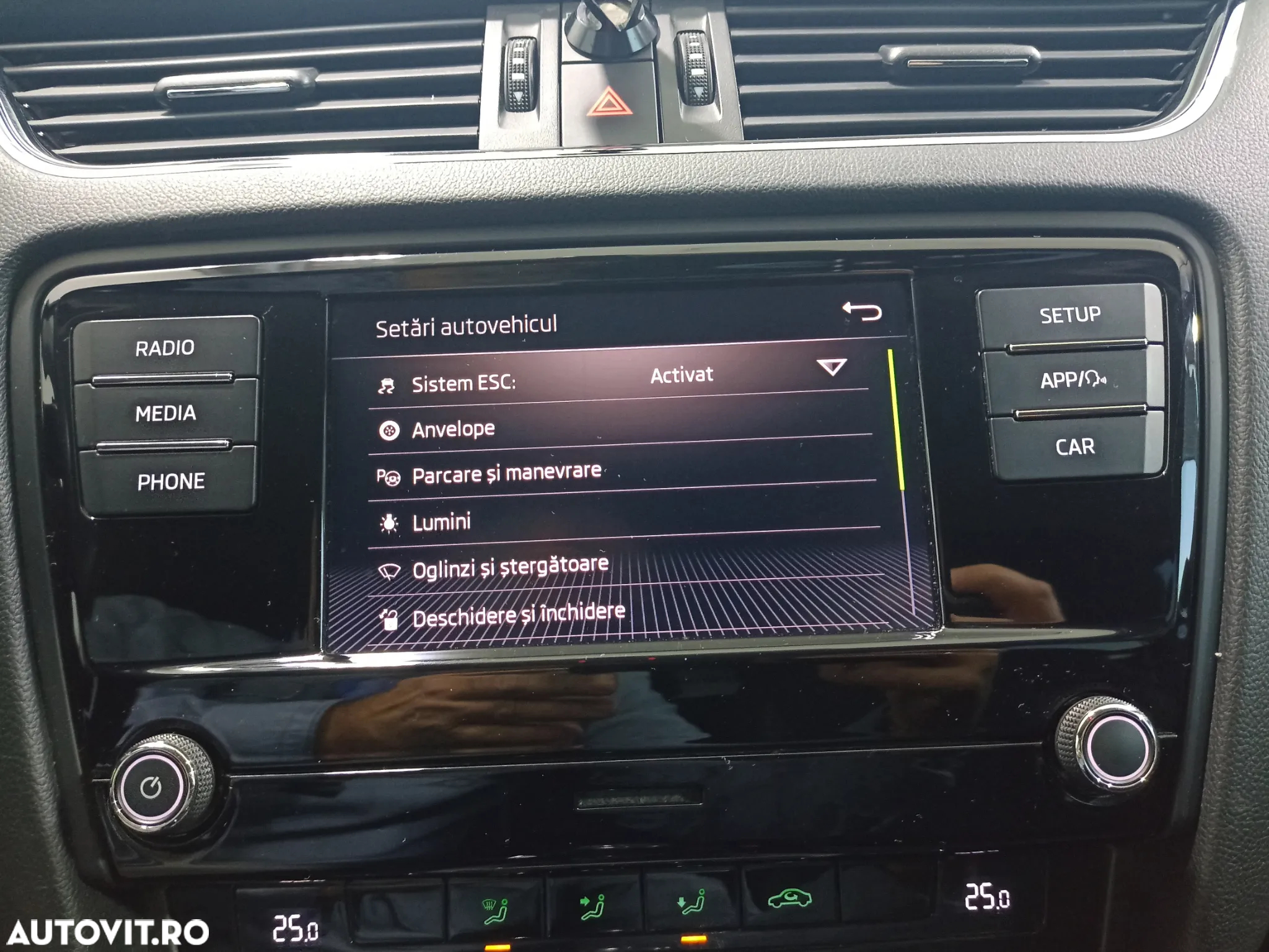 Skoda Octavia 1.6 TDI Ambition - 15