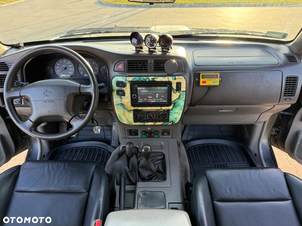 Nissan Patrol - 16