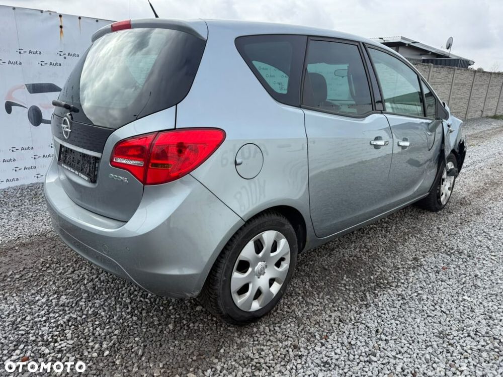 Opel Meriva 2011 photo 4