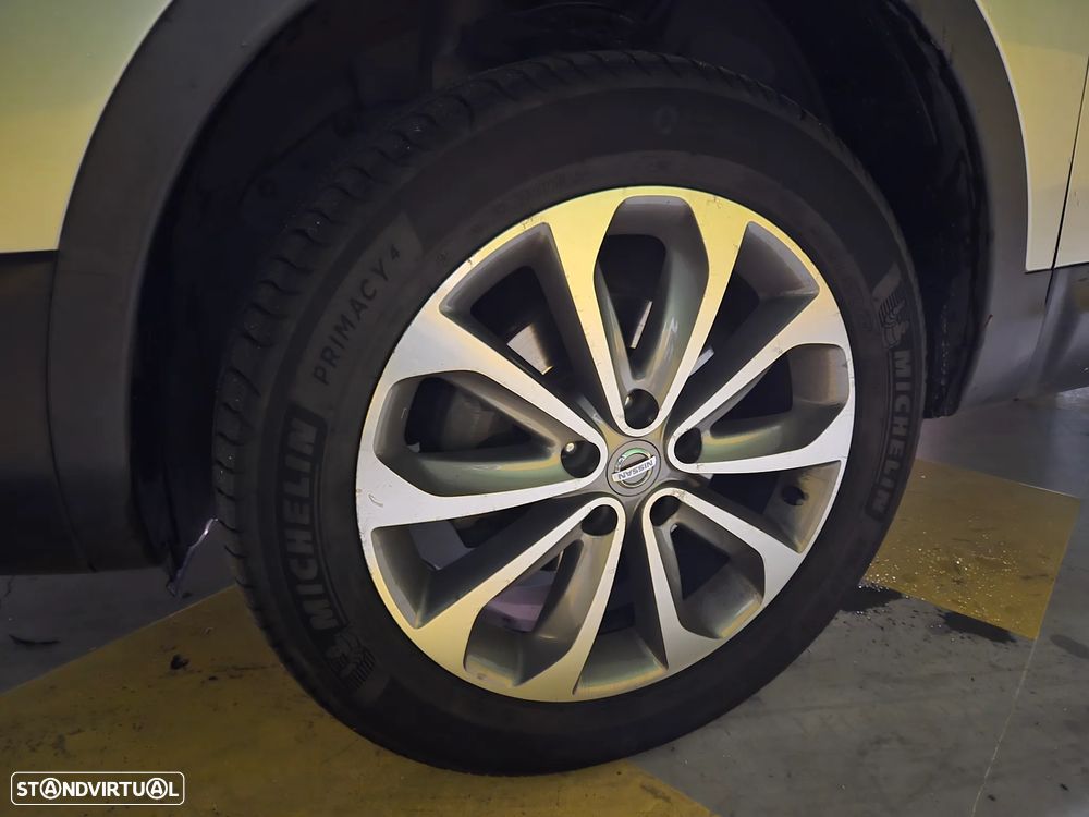 Nissan Qashqai 1.6 dCi 360 - 13