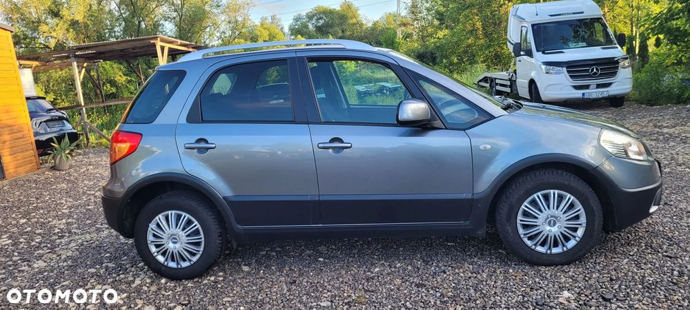 Fiat Sedici 1.6 16V 4x2 Dynamic - 5