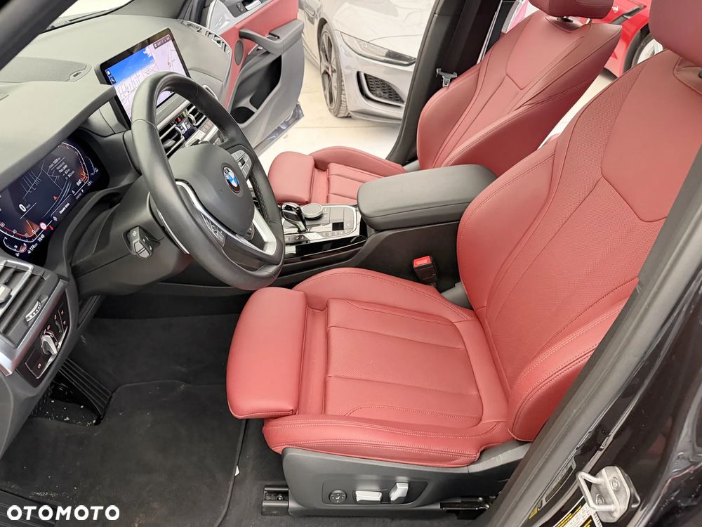 BMW X3 xDrive30i M Sport Edition - 8