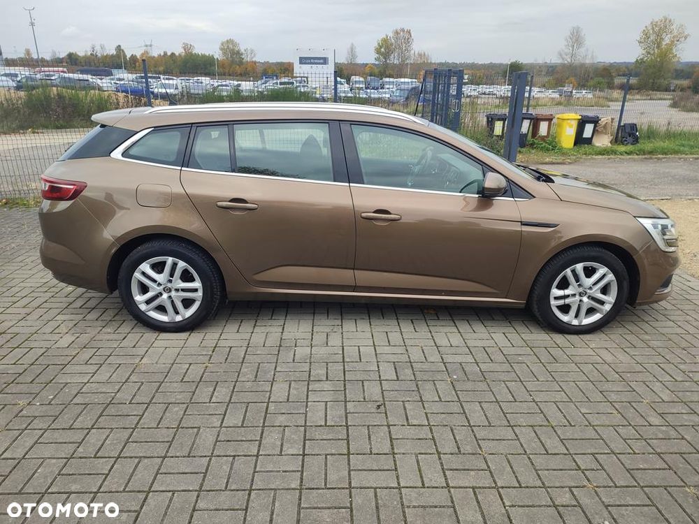 Renault Megane 1.6 SCe Zen - 8