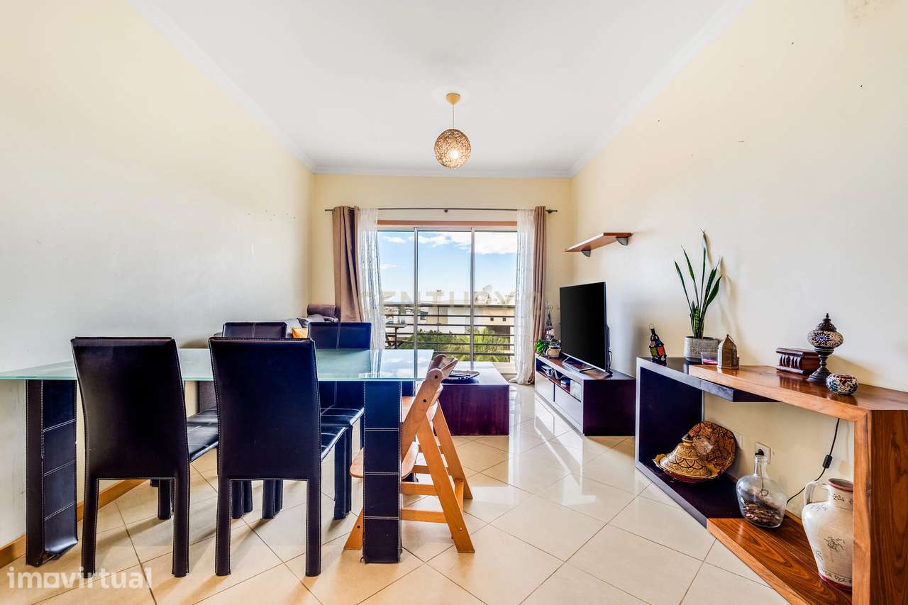 Apartamento T1 na Encosta da Orada - com piscina e estacionamento - Grande imagem: 2/37