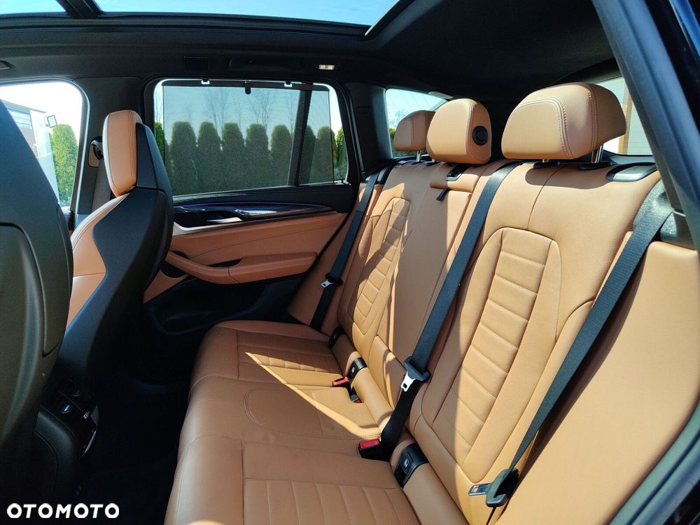 BMW X3 xM40i mHEV - 18